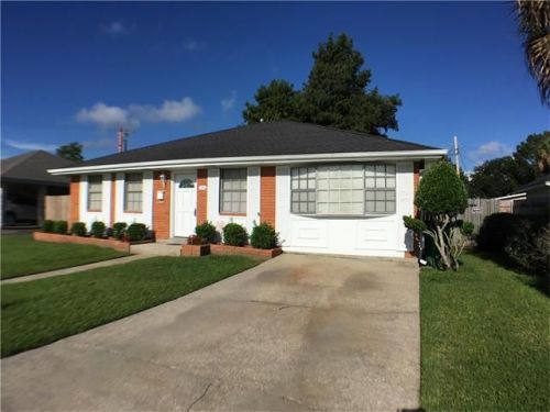 536 Diplomat St, Gretna, LA 70056-8407