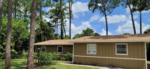 8308 Deland Ave, Fort Pierce, FL 34951-1383