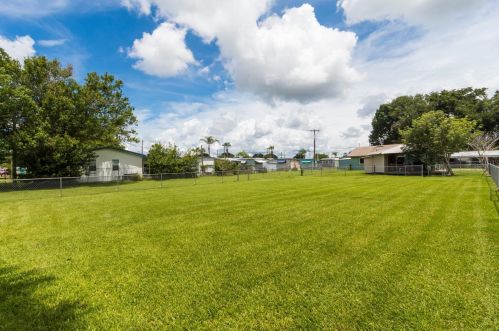 165 Heurman Rd, Lake Alfred FL  33850-2403 exterior