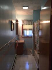 681 Great Rd, Lincoln RI  02865-1401 exterior