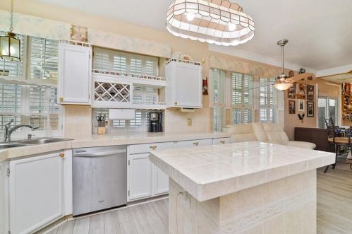 2430 Berkshire Ct, Kissimmee FL 34746-5419 exterior