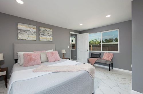 4762 Castle Ave, San Diego CA  92105-2913 exterior