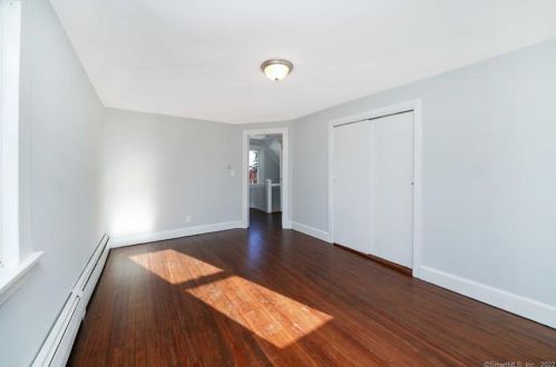 150 Summit St, Bridgeport CT  06606-4839 exterior