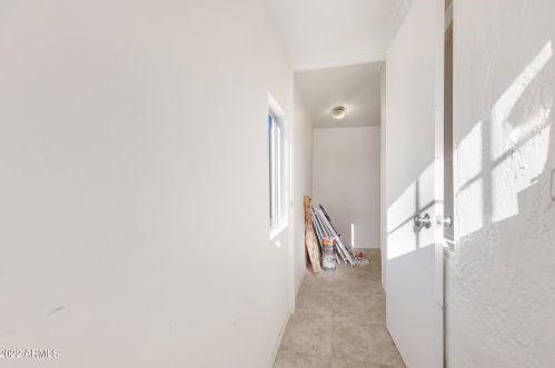 2515 10 St, Phoenix AZ 85020-5821 exterior