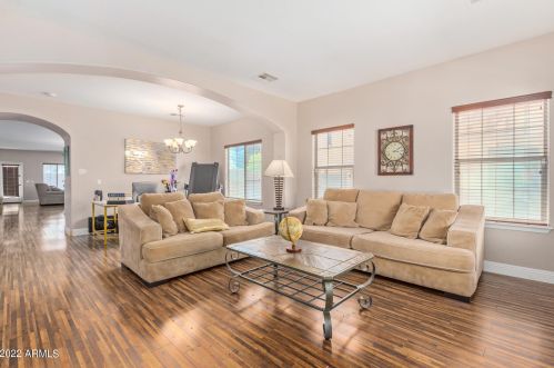 965 Narrowleaf Ct, Gilbert, AZ 85298-7322