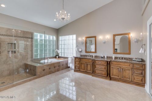 9525 Yucca St, Scottsdale AZ 85259-6987 exterior