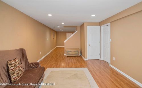 2 Sarah Ct, Jackson Twp NJ  08527-4760 exterior