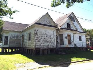 610 6th St, Bonham, TX 75418-3911