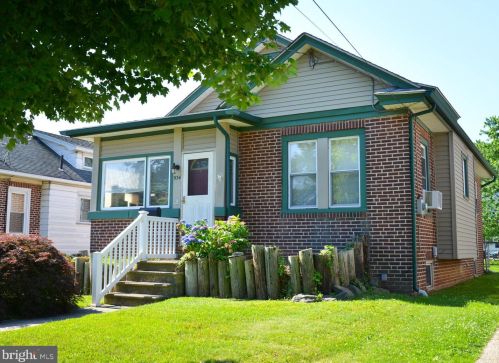 934 Mercer St, Gloucester NJ  08030-1145 exterior