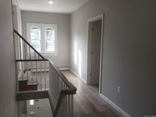 2 Plattekill Rd, Marlborough NY  12542-6023 exterior