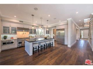 10513 Rountree Rd, Los Angeles, CA 90064-3303