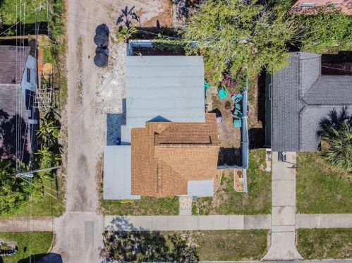 247 25 St, Saint Petersburg FL  33713-8734 exterior
