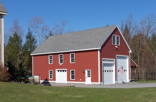19 Waterford Dr, Sandown NH  03873-2078 exterior