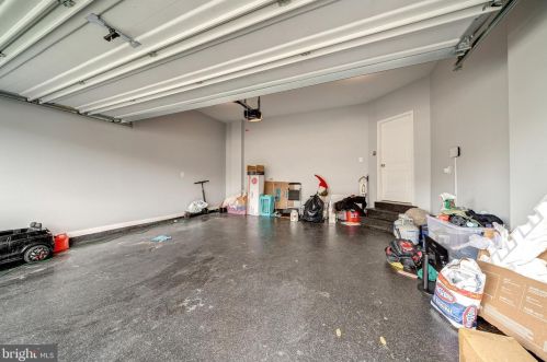 15633 Merrily Way, Woodbridge VA  22193-1097 exterior