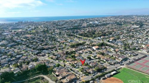 5409 Sara Dr, Torrance, CA 90503-1839