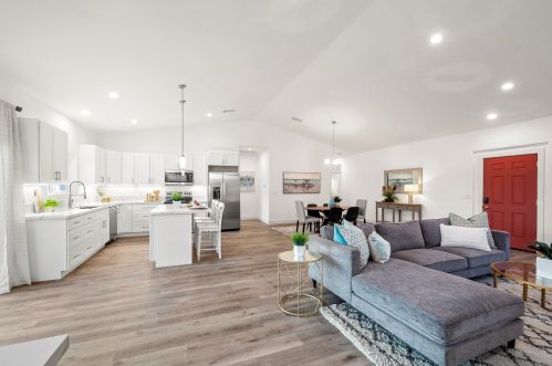 5125 Bellvale Ave, San Diego, CA 92117-4002