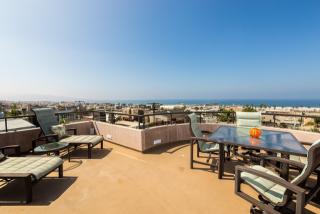 1427 Monterey Blvd, Hermosa Beach CA  90254-3639 exterior
