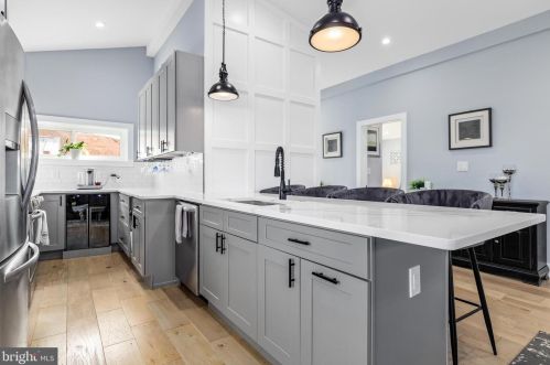 1101 44th Pl, Washington DC  20019-4906 exterior