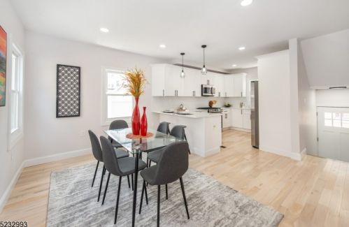 172 Freeman Ave, East Orange NJ  07018-2706 exterior