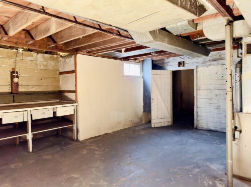 201 Webster Ave, Green Bay WI  54301-4813 exterior