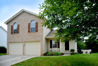 7043 Yellow Oak Ln, Knoxville, TN 37931-2559