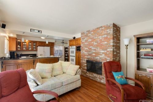 675 Dana Dr, Santa Paula CA  93060-1614 exterior