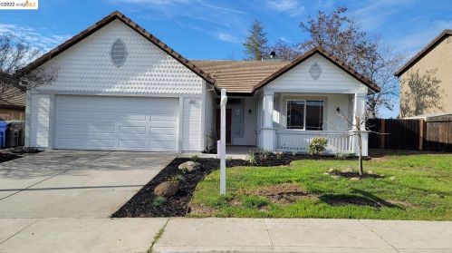 125 Mercedes Ln, Oakley, CA 94561-4609