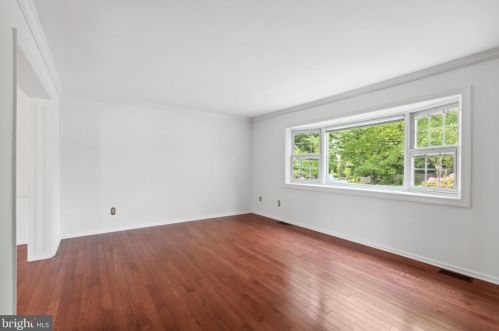 1526 Megan Cir, Blue Bell PA  19422-3625 exterior