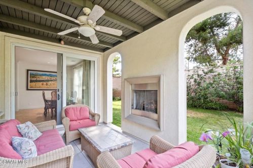 31 Tall Cedars, Irvine CA  92620-3669 exterior