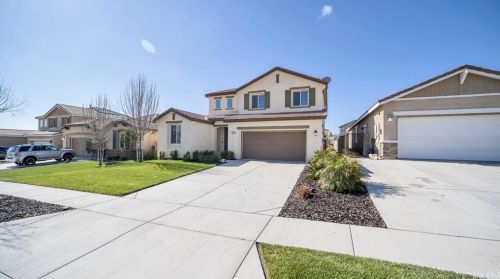 4026 Blackberry Dr, San Bernardino, CA 92407-0475