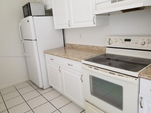 1310 20th Ave, Vero Beach FL  32962-6159 exterior