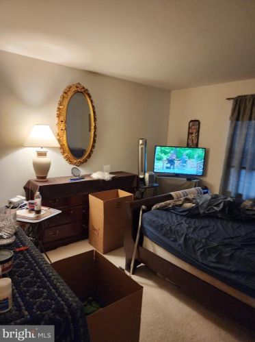 2 Cambridge Ln, Berlin Boro NJ  08009-9692 exterior