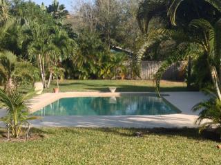 8990 Colony St, Hobe Sound FL  33455-4410 exterior