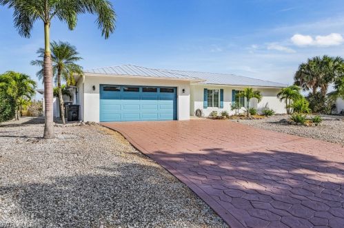 720 Durion Ct, Sanibel, FL 33957-5311