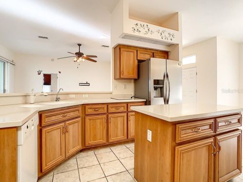12347 Moon Lake Cir, New Port Richey, FL 34654-4724