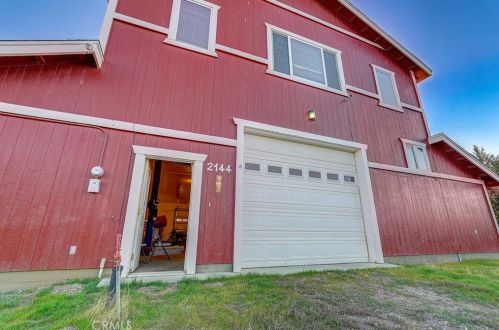 2144 Erwin Ranch Rd, Big Bear City CA  92314-8864 exterior