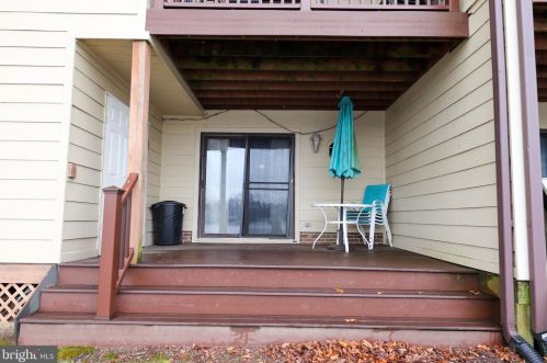 37 Chatham Ct, Dover DE  19901-3909 exterior