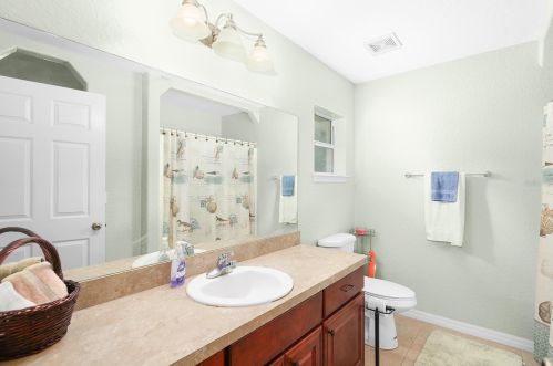 8185 180th Avenue Rd, Ocklawaha FL  32179-3750 exterior