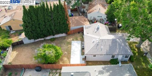 646 Paseo Del Rio, San Lorenzo CA  94580-1512 exterior