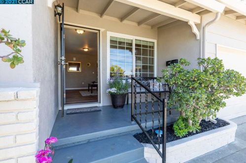 293 William Way, West Pittsburg, CA 94565-4706