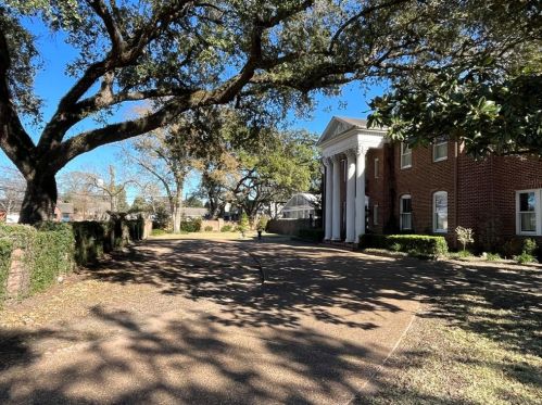 907 Morton St, Richmond TX 77469-3076 exterior