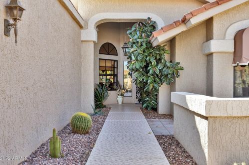 13335 La Terraza Dr, Sun City, AZ 85375-4134