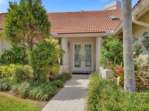 6806 Newport Lk Cir, Boca Raton FL 33496-3004 exterior