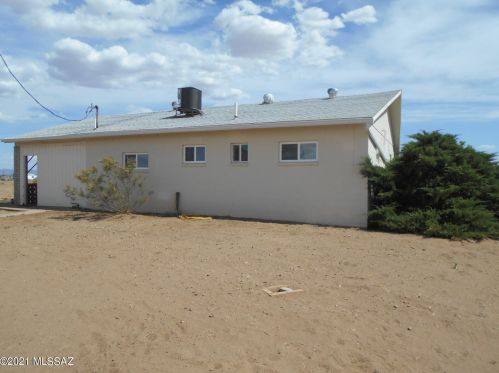 6218 Chiricahua Dr, Sunizona, AZ 85625-6051