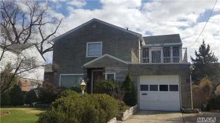 24304 Van Zandt Ave, Flushing, NY 11362-1153
