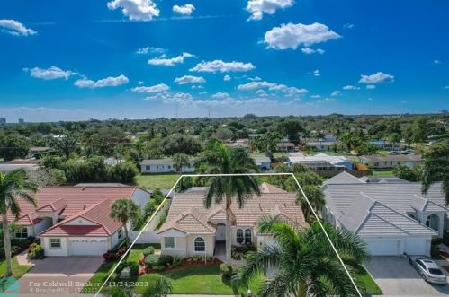 10263 Allamanda Cir, West Palm Beach, FL 33410-5241