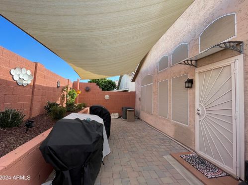 19809 49th Ave, Glendale, AZ 85308-7713