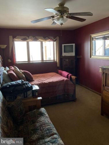 115 Edgemont Ln, Locust Grove VA 22508-5217 exterior