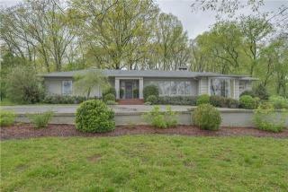 6120 Hickory Valley Rd, Nashville, TN 37205-2625
