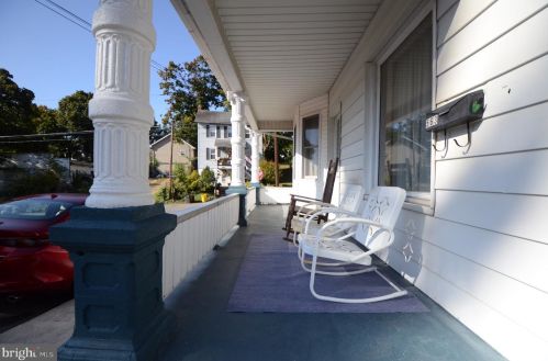 563 Columbia Ave, Bangor, PA 18013-1747